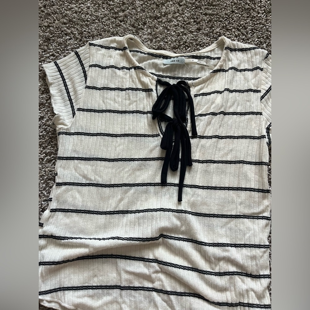 Kimchi Blue lace up crop top